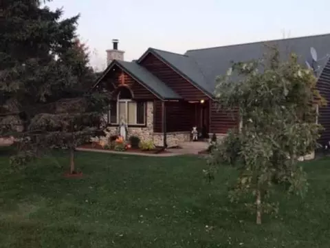 n11862 Division Avenue, Unity, WI 54488