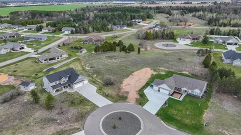 640 W Silverleaf Ct, Plover, WI 54467 photo 6
