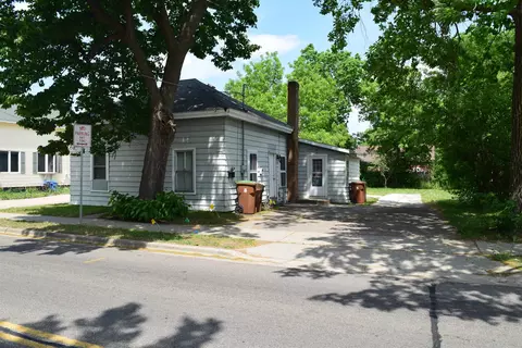 2157 Water St, Stevens Point, WI 54481