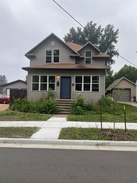 816 Smith St, Stevens Point, WI 54481