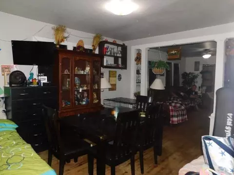305 E 9th St, Marshfield, WI 54449 photo 4