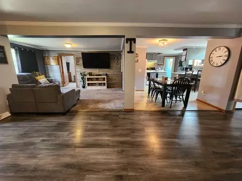 113 E Mill St, Loyal, WI 54446 photo 4
