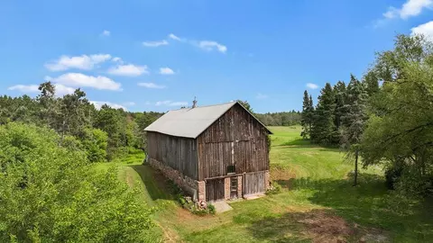 8239 Hillcrest Rd, Custer, WI 54423 photo 12