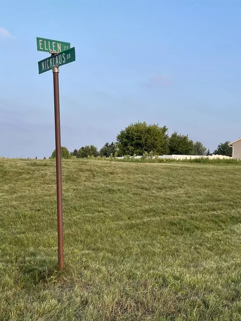 14011403 Ellen Ct, Merrill, WI 54452