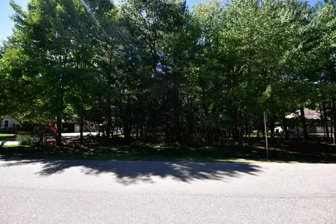 3000 Parkway Dr, Stevens Point, WI 54481