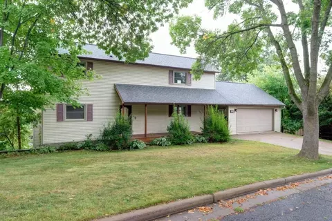 1215 Elm St, Wausau, WI 54401