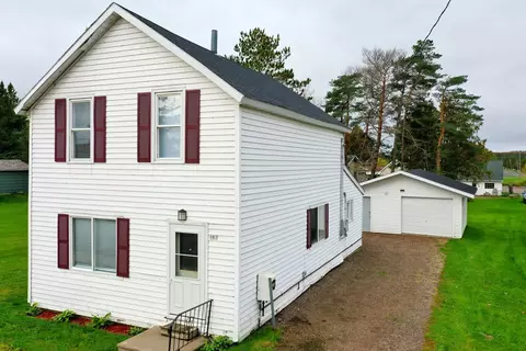 987 West St, Rib Lake, WI 54470