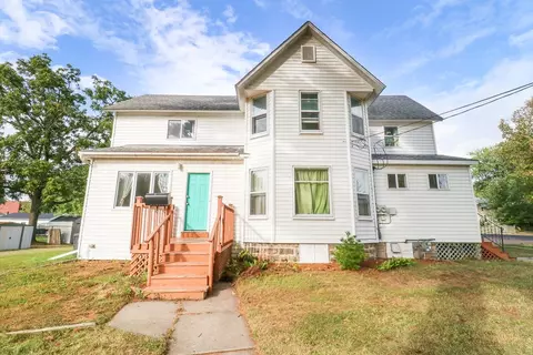 1108 S Cherry Ave, Marshfield, WI 54449