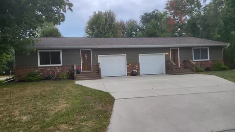 1311 27th Ave S, Wisconsin Rapids, WI 54495