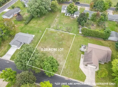 1623-1625 Gemini Pl, Wausau, WI 54401