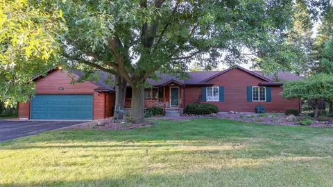 3314 Bonnie Bay Rd, Stevens Point, WI 54481