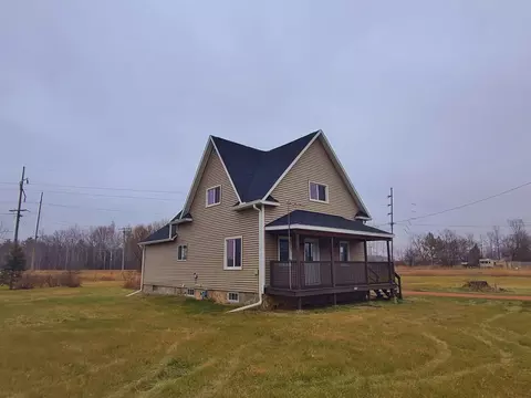 6476 Cameron Ave, Vesper, WI 54489