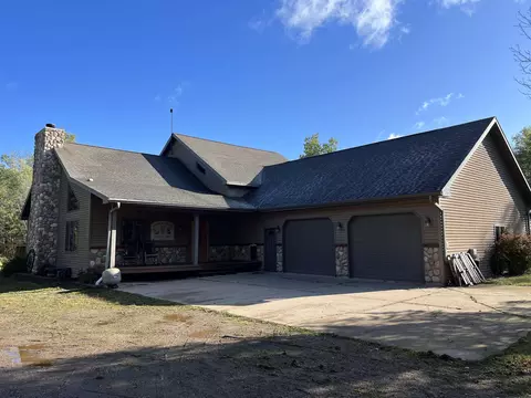 N8319 Summit Woods Lane, Gleason, WI 54435