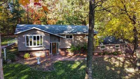 3722 Woodridge Trce, Wisconsin Rapids, WI 54495