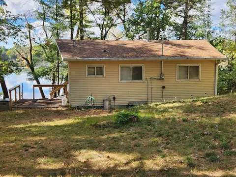 n8653 3rd Lane, Westfield, WI 53964