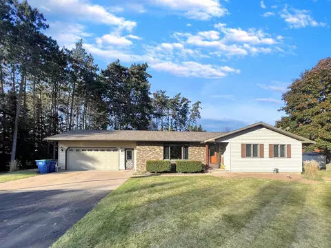 1836 Jaynes Rd, Kronenwetter, WI 54455