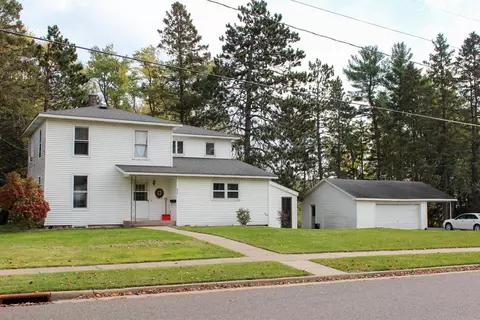 646 S Park Ave, Medford, WI 54451