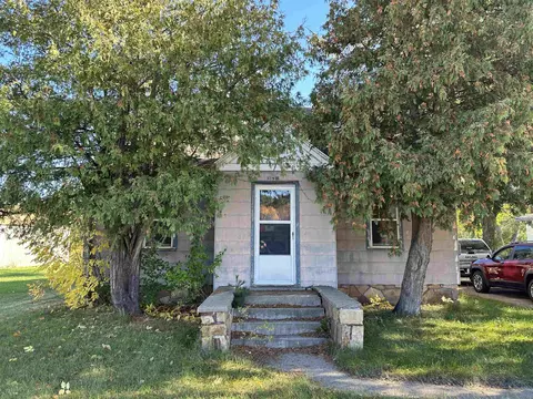 3631 8th St S, Wisconsin Rapids, WI 54494