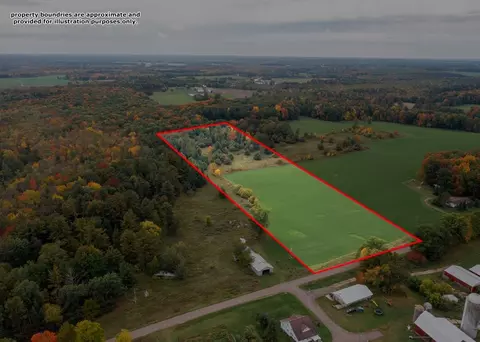 1 Hemlock Rd, Rosholt, WI 54473