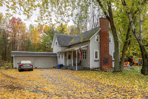 560 W River Dr W, Stevens Point, WI 54481