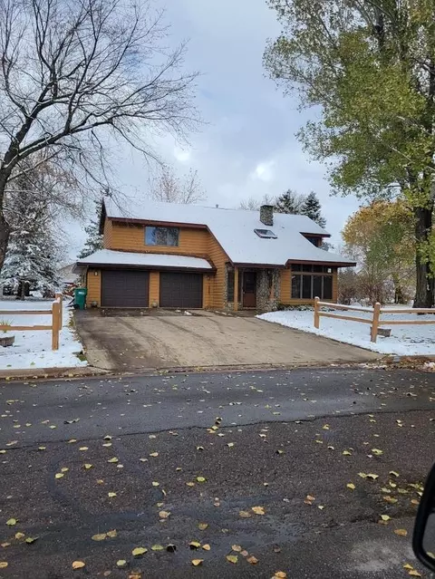 104 W Elm St, Abbotsford, WI 54405