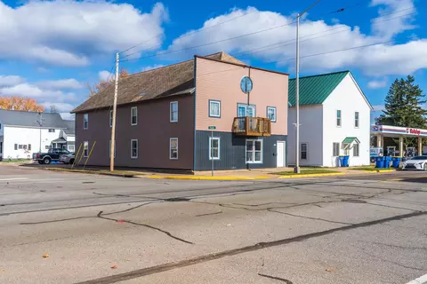 1324 W Main St, Merrill, WI 54452