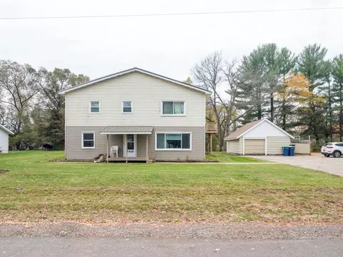 2931 Green Dr, Plover, WI 54467