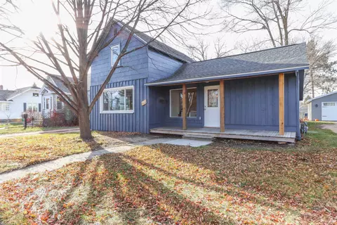 2016 Michigan Ave, Stevens Point, WI 54481