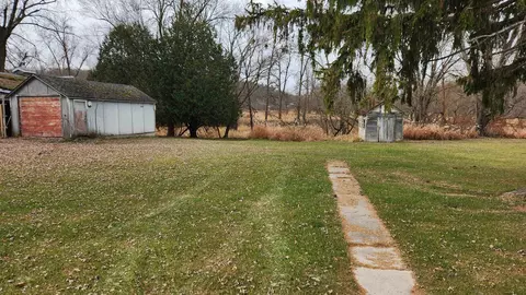 313 West St, Wonewoc, WI 53968