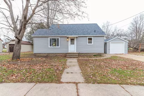 1730 Russell St, Wisconsin Rapids, WI 54495