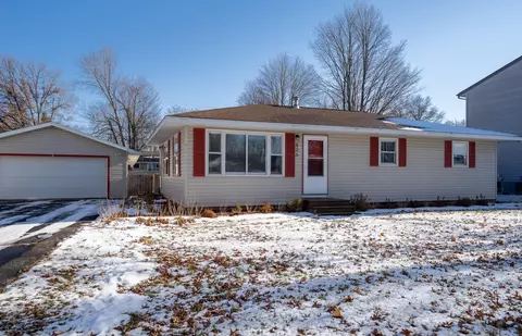 806 14th St, Mosinee, WI 54455