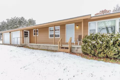 3026 Olson Rd, Amherst, WI 54407