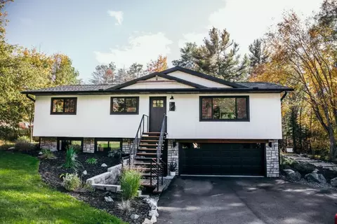 4101 Falcon Dr, Wausau, WI 54401