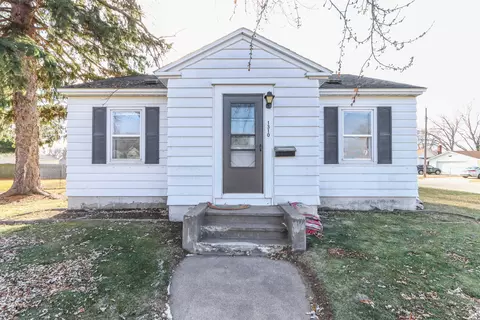 1310 Apricot St, Wisconsin Rapids, WI 54494