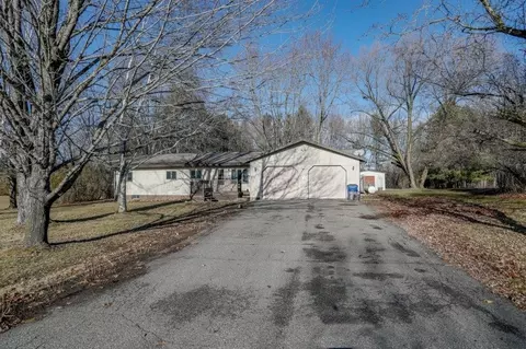 510 Lepak St, Hatley, WI 54440
