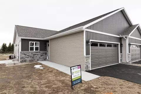 805 Green Pastures Trl, Plover, WI 54467