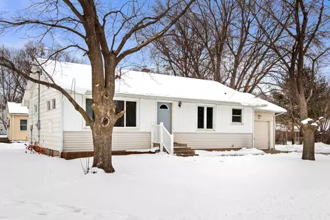 211 Poplar St, Wisconsin Rapids, WI 54494