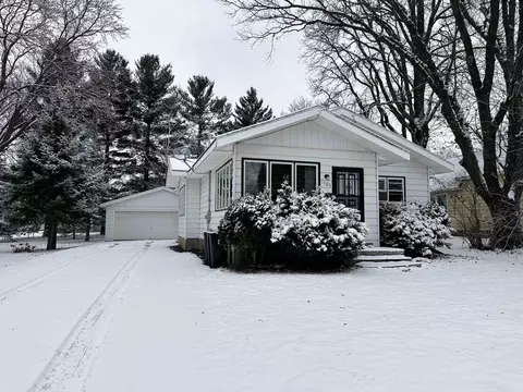 1109 E Doege St, Marshfield, WI 54449