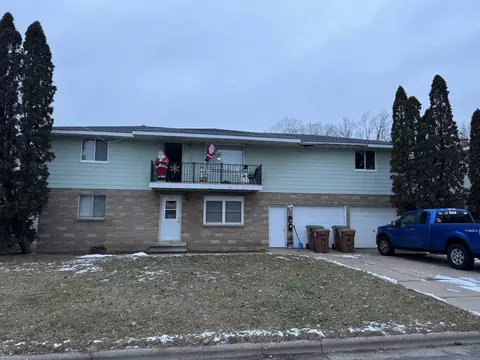 21162118 Vermont Ave, Stevens Point, WI 54481