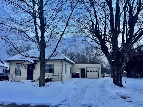 208 S Ellms St, Wittenberg, WI 54499