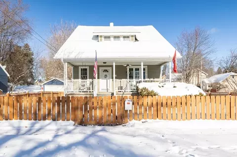 504 W Phillip St, Rhinelander, WI 54501