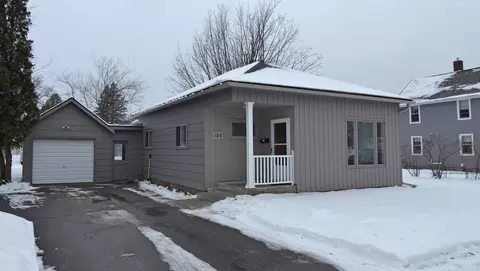 105 Winton Ave, Rothschild, WI 54474
