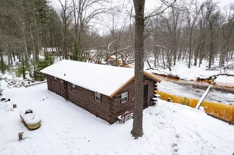 w2290 Cabin Lane, Pittsville, WI 54466