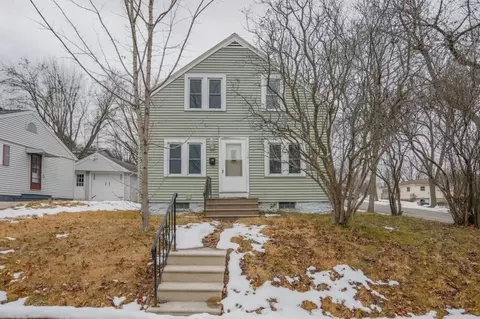 230 N 10th Ave, Wausau, WI 54401