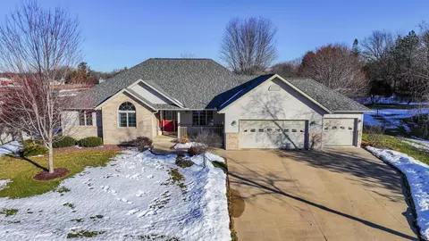 407 S Sycamore Ave, Marshfield, WI 54449