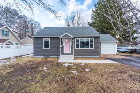 913 S 21st Ave, Wausau, WI 54401