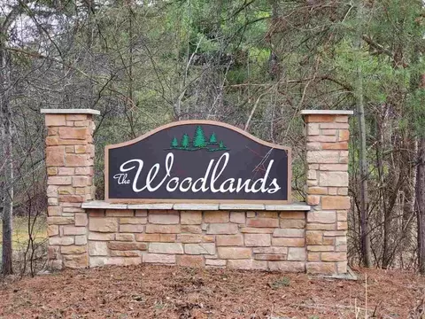 1606 Woodbury Pkwy, Wausau, WI 54403
