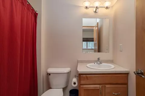 Bath - 165363 Kellner Dr, Schofield, WI 54476 photo 5 of 7