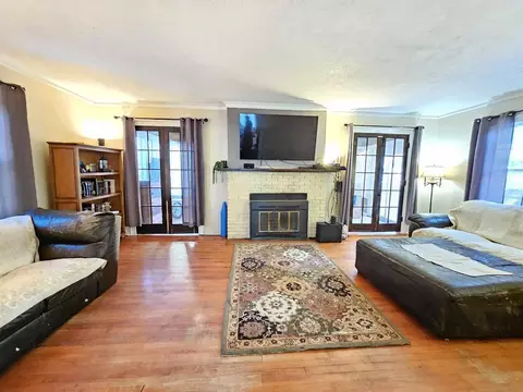 Living - 408 E 3rd St, Marshfield, WI 54449 photo 3 of 5