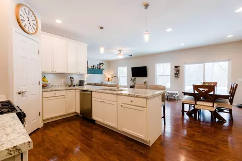 Kitchen - 4560 River Dr, Plover, WI 54467 photo 2 of 3
